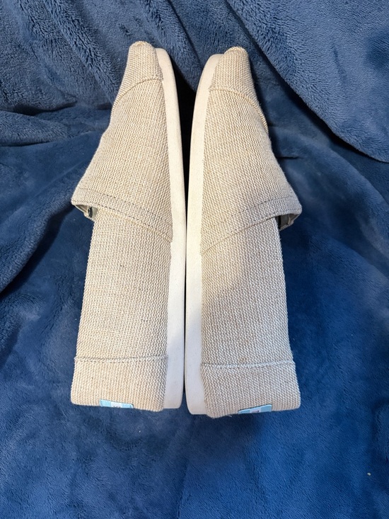 Toms Men's Slip-On Loafers in Light Beige Canvas - Picture 3 of 7